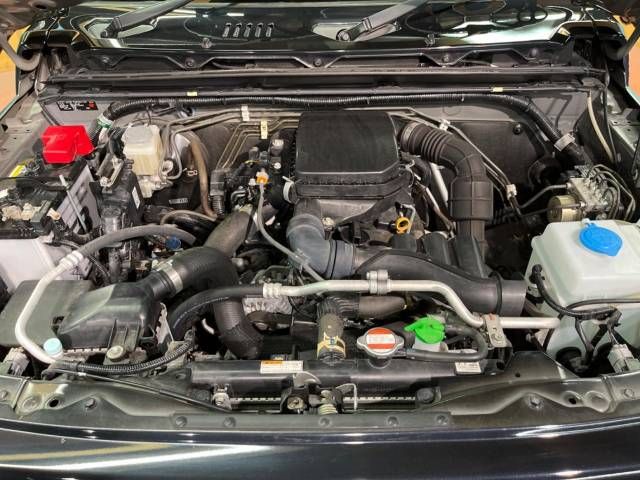 Suzuki JIMNY 2019-01 19156-17