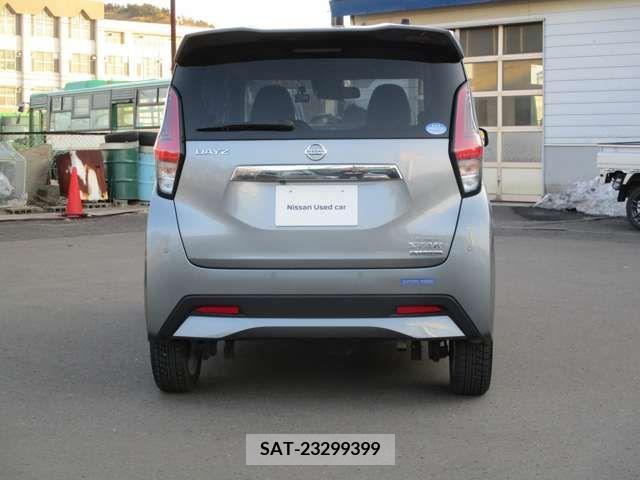 Nissan DAYZ 2020-04 387534-4