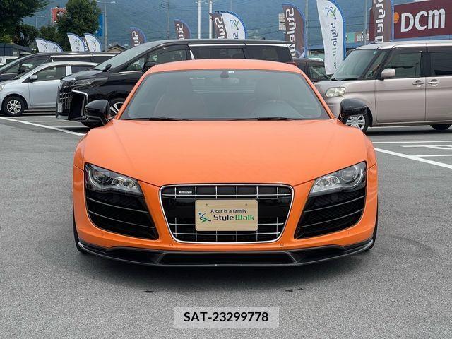 Audi R8 2011-12 320121-1
