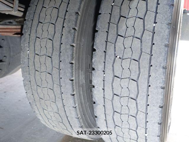 Isuzu FORWARD 2016-08 372103-14