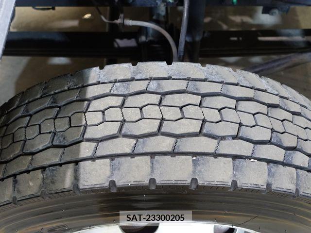 Isuzu FORWARD 2016-08 372103-13