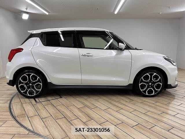 Suzuki SWIFT 2018-10 210269-13