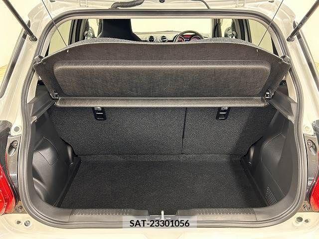 Suzuki SWIFT 2018-10 210269-12