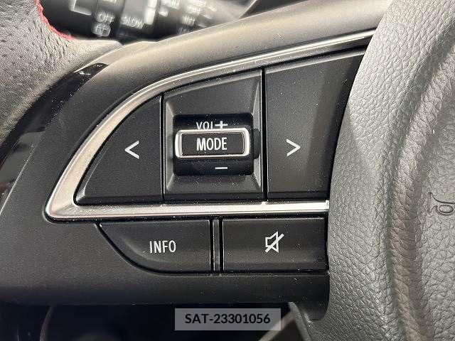 Suzuki SWIFT 2018-10 210269-8