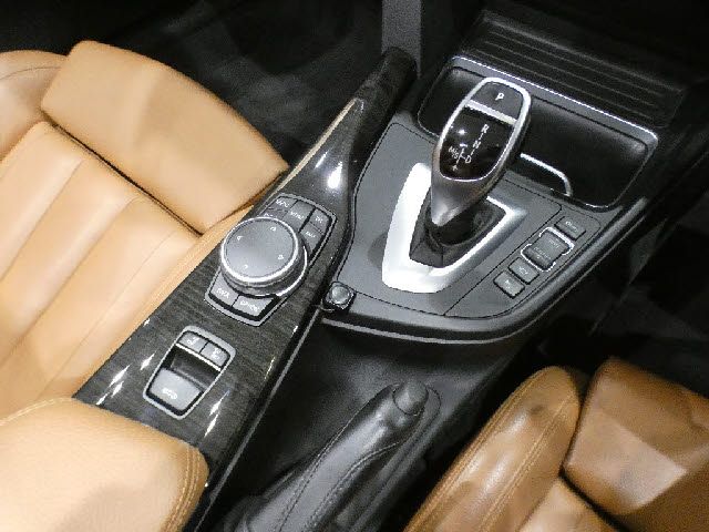 Bmw 4 SERIES 2016-08 7784-28