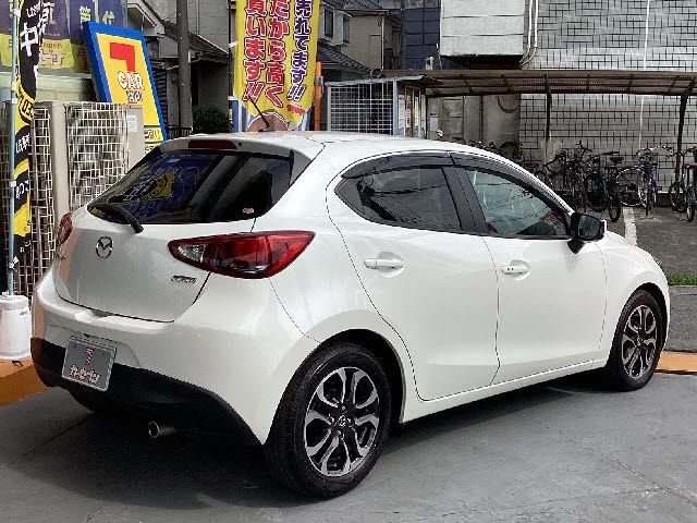 Mazda DEMIO 2015-01 4156-2