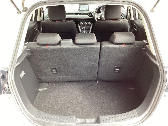 Mazda DEMIO 2015-01 4156-21
