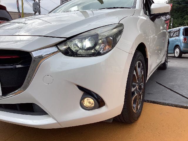 Mazda DEMIO 2015-01 4156-10