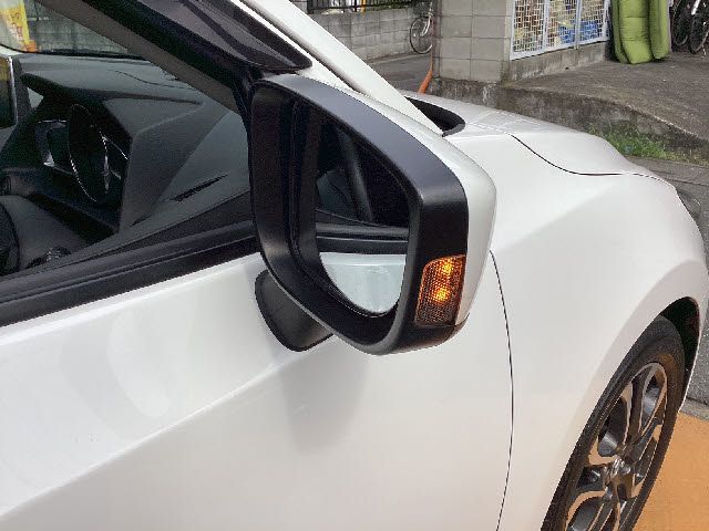Mazda DEMIO 2015-01 4156-19
