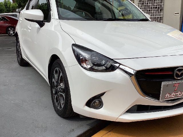 Mazda DEMIO 2015-01 4156-17