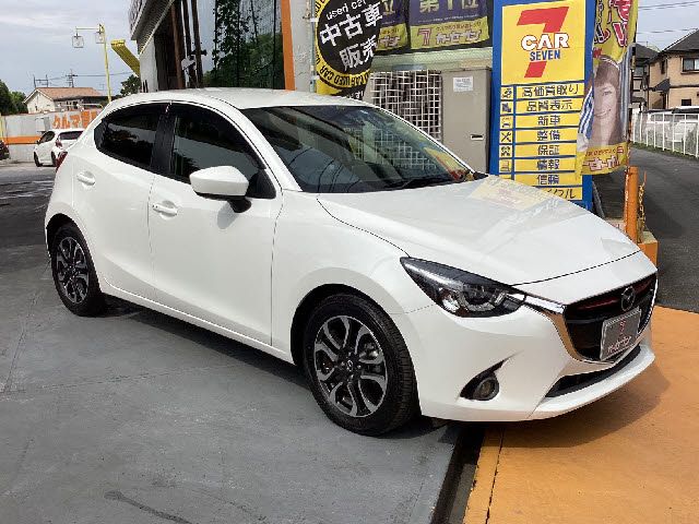 Mazda DEMIO 2015-01 4156-6