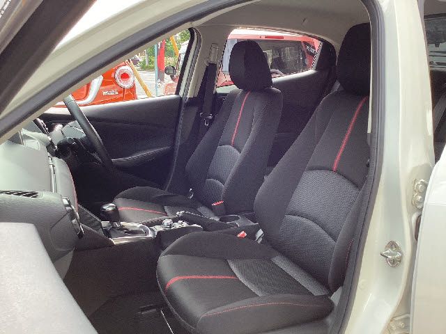 Mazda DEMIO 2015-01 4156-12