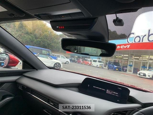 Mazda MAZDA3 2019-07 223878-16