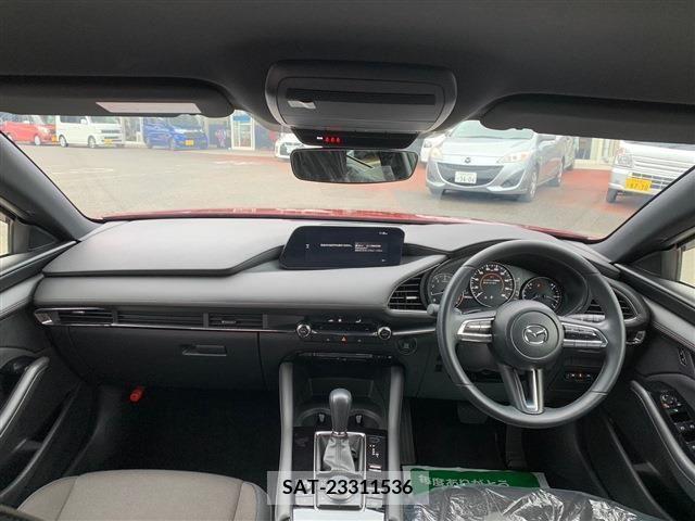 Mazda MAZDA3 2019-07 223878-1