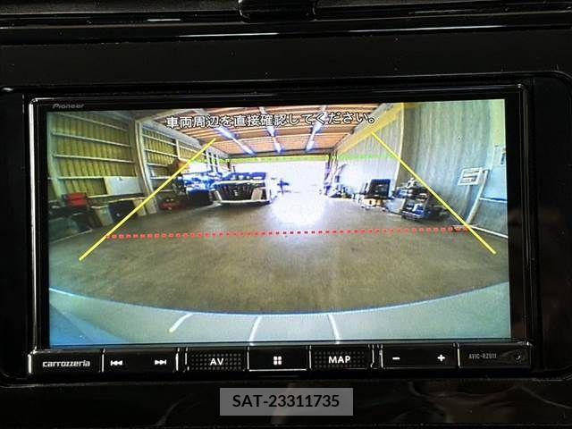 Toyota PRIUS 2021-06 385220-3