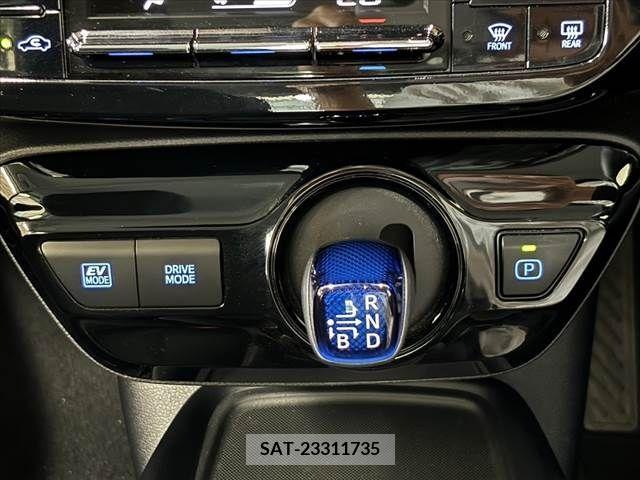Toyota PRIUS 2021-06 385220-24