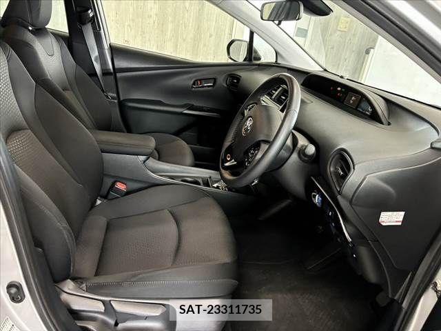 Toyota PRIUS 2021-06 385220-14