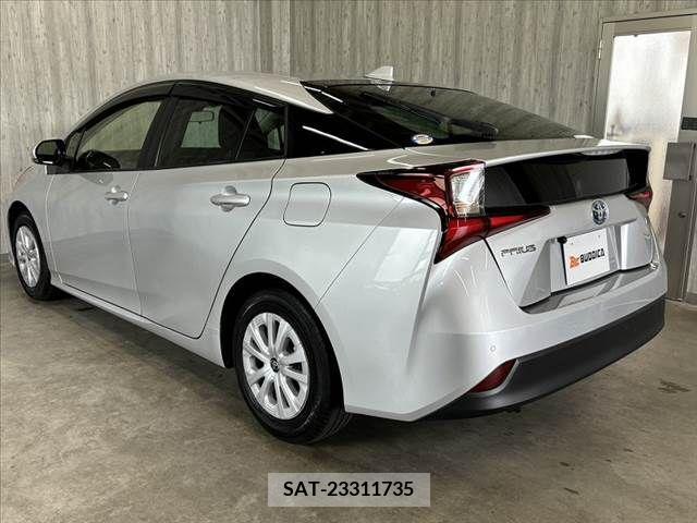 Toyota PRIUS 2021-06 385220-12