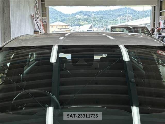 Toyota PRIUS 2021-06 385220-29