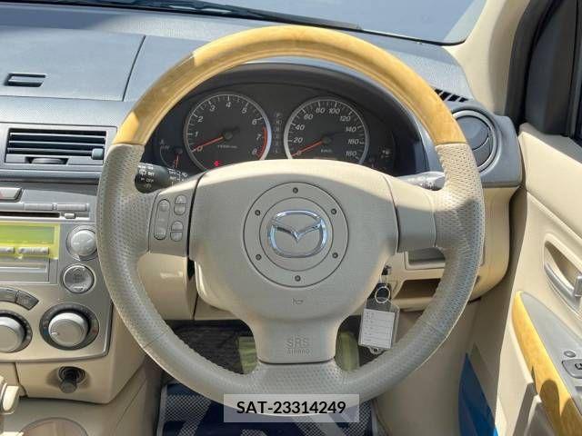 Mazda DEMIO 2004-04 296599-9
