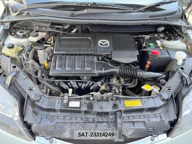 Mazda DEMIO 2004-04 296599-18