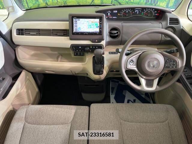 Honda N BOX 2019-09 278697-1