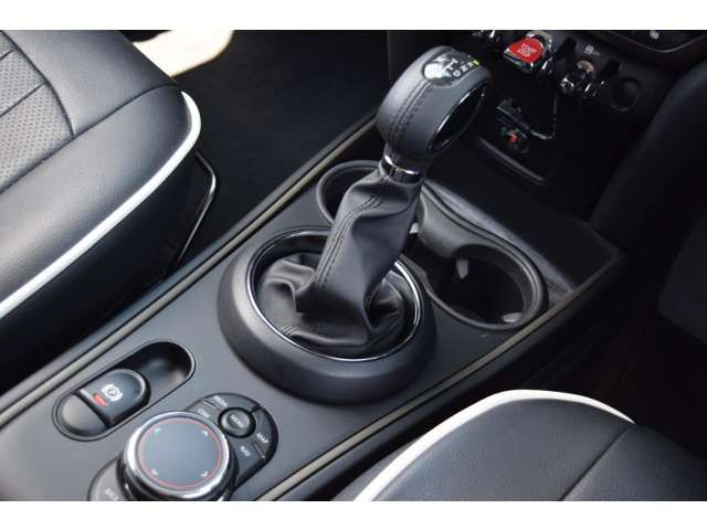 Bmw MINI 2019-06 7397-14