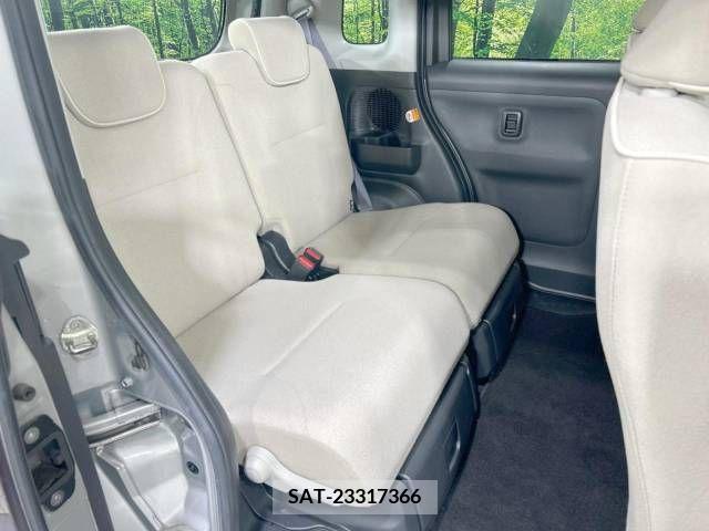 Daihatsu MOVE 2018-05 310693-9
