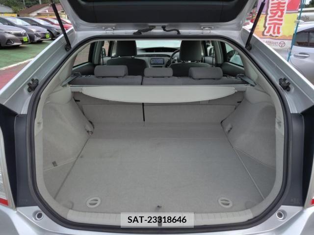 Toyota PRIUS 2010-01 351528-23