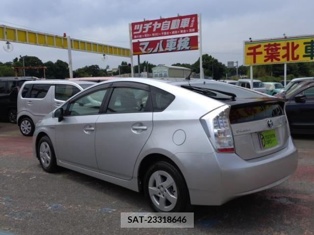 Toyota PRIUS 2010-01 351528-11