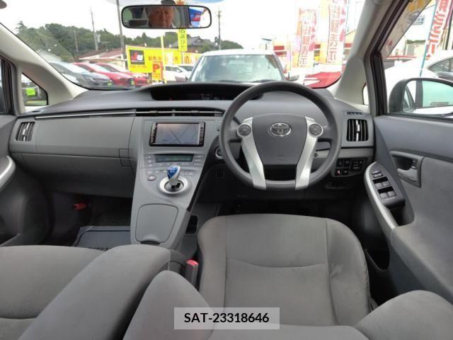 Toyota PRIUS 2010-01 351528-2