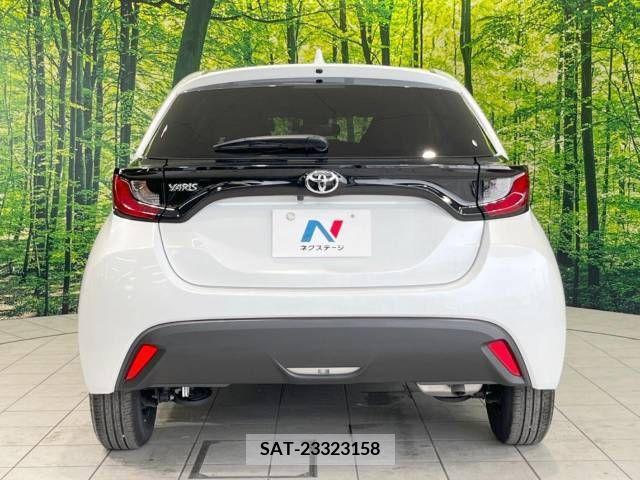 Toyota YARIS 2023-06 371394-15