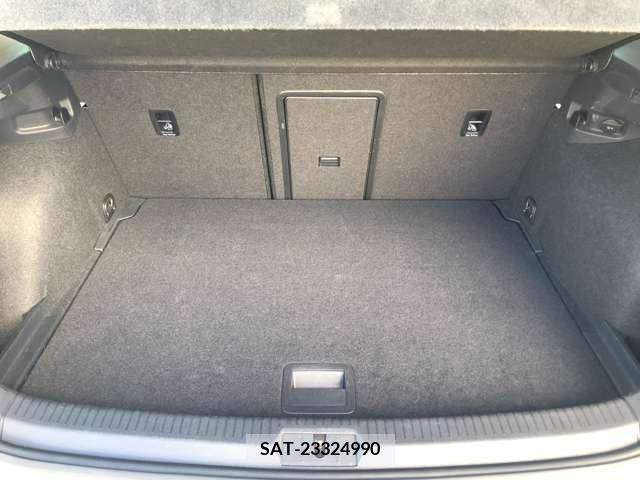 VolksWagen GOLF 2019-01 216554-18
