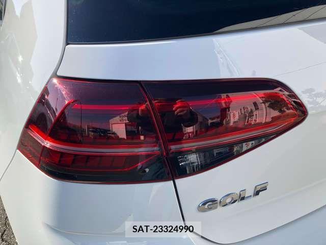 VolksWagen GOLF 2019-01 216554-10