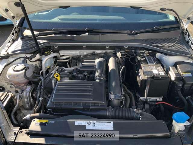 VolksWagen GOLF 2019-01 216554-12
