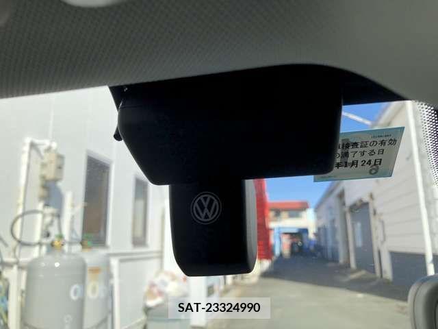 VolksWagen GOLF 2019-01 216554-11