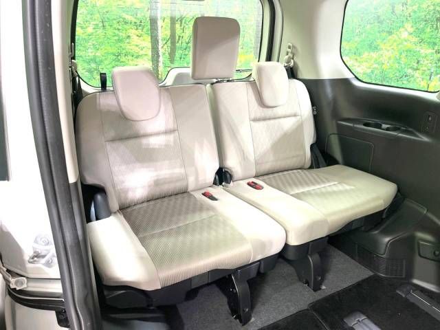 Nissan SERENA 2017-08 185891-10