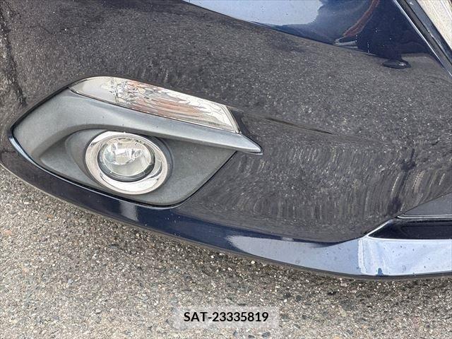 Mazda AXELA 2016-01 300969-11
