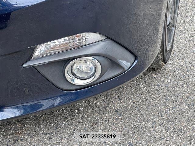 Mazda AXELA 2016-01 300969-10