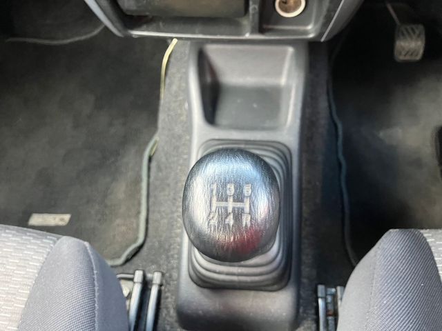 Suzuki JIMNY 2009-09 28673-9