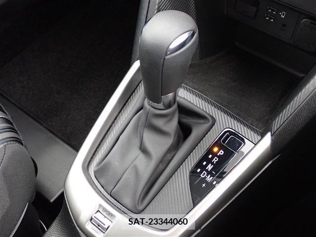 Mazda MAZDA2 2022-06 336410-14