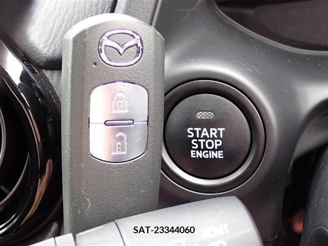 Mazda MAZDA2 2022-06 336410-8