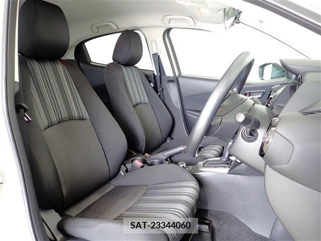 Mazda MAZDA2 2022-06 336410-23
