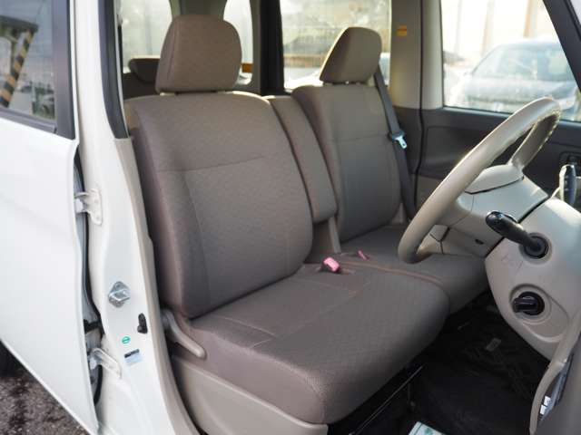 Daihatsu TANTO 2011-11 194511-11
