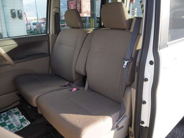 Daihatsu TANTO 2011-11 194511-12