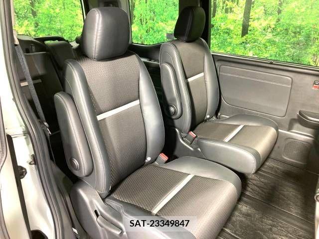Honda e 2017-10 380634-8