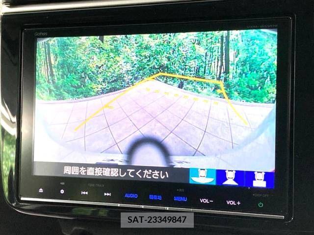 Honda e 2017-10 380634-4