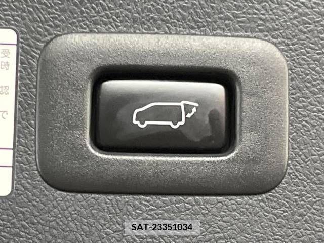 Toyota ALPHARD 2017-02 355435-8