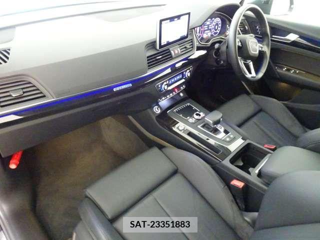 Audi Q5 2019-05 317996-10