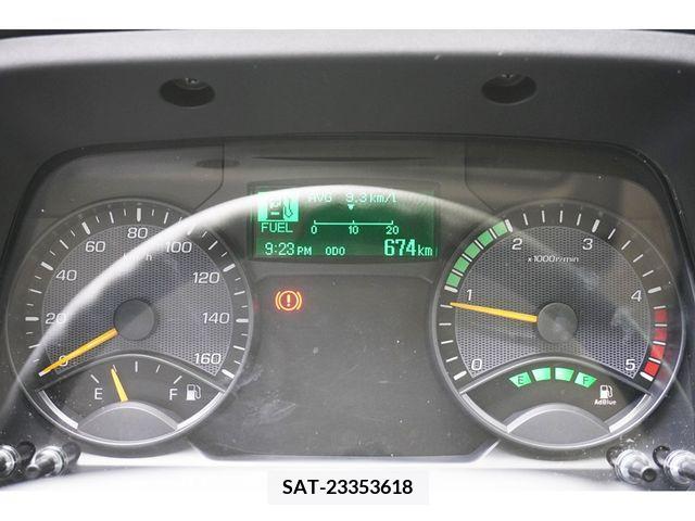 Mitsubishi CANTER 2023-01 208356-3